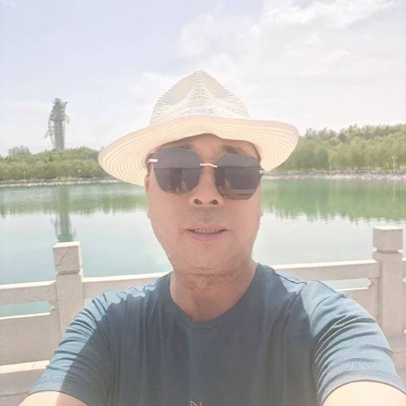 有钱人的第一张照片--银川交友中心